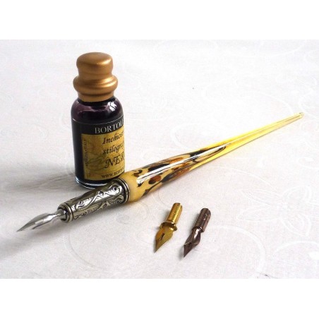 Stylo et encre de calligraphie en verre feuille d'or