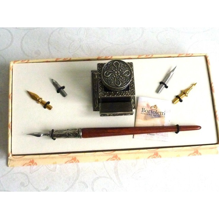 Wooden Calligraphy Dip Pen & Inkwell