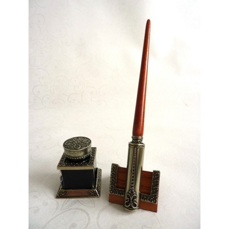 Trä kalligrafi penna, bläckhorn och pennhållare