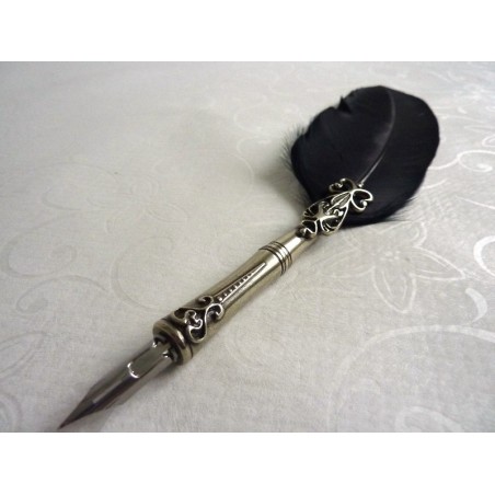Stylo plume, encrier et porte-stylo