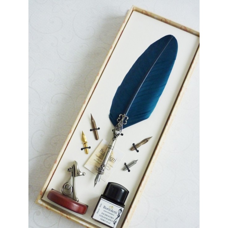 Feather Dip Pen Five Nibs Pen Holder