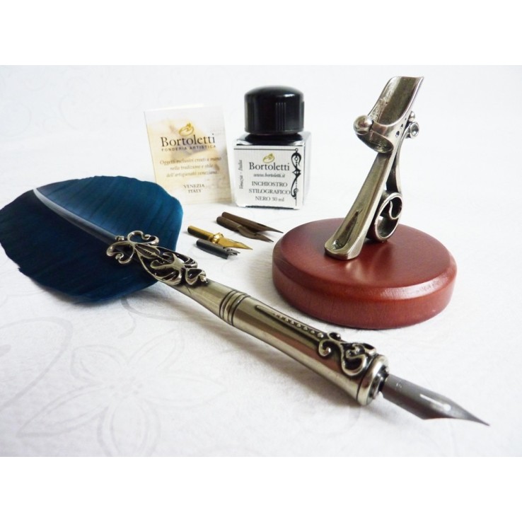 Feather Dip Pen Five Nibs Pen Holder