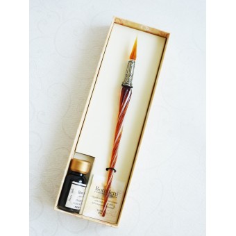 Gedrehter Glaskalligraphiestift und Glasspitze 2