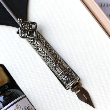 Overladen veerpen en inkt