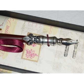 Penna per calligrafia in legno e peltro 2