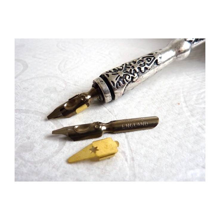 Pointes et réservoirs ronds